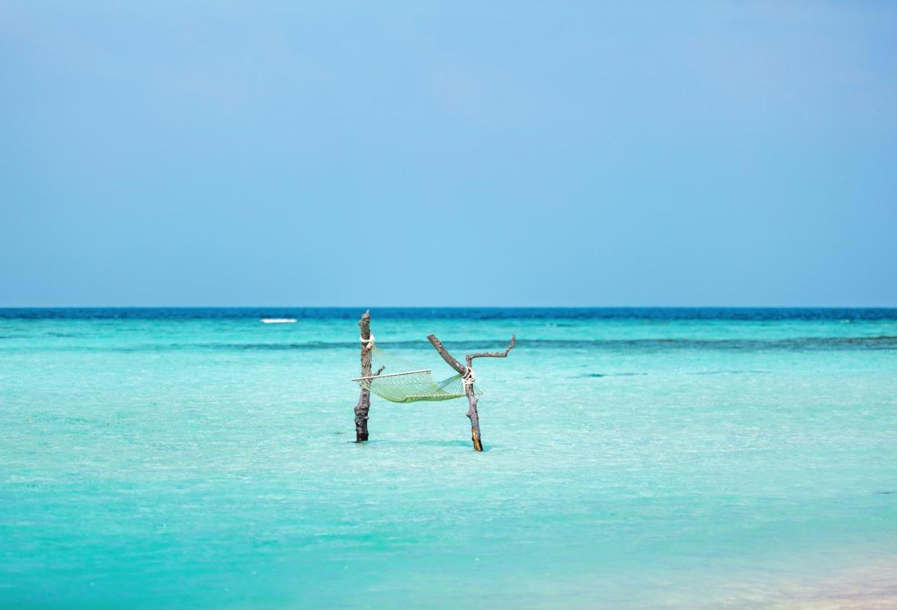 Angsana Velavaru In Hotel Dhaalu Atoll Exterior foto